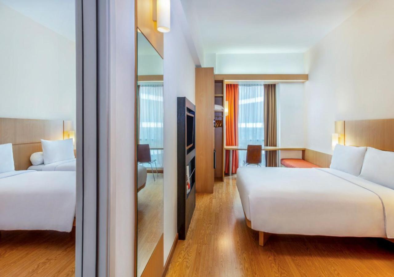 Ibis Trans Bandung
