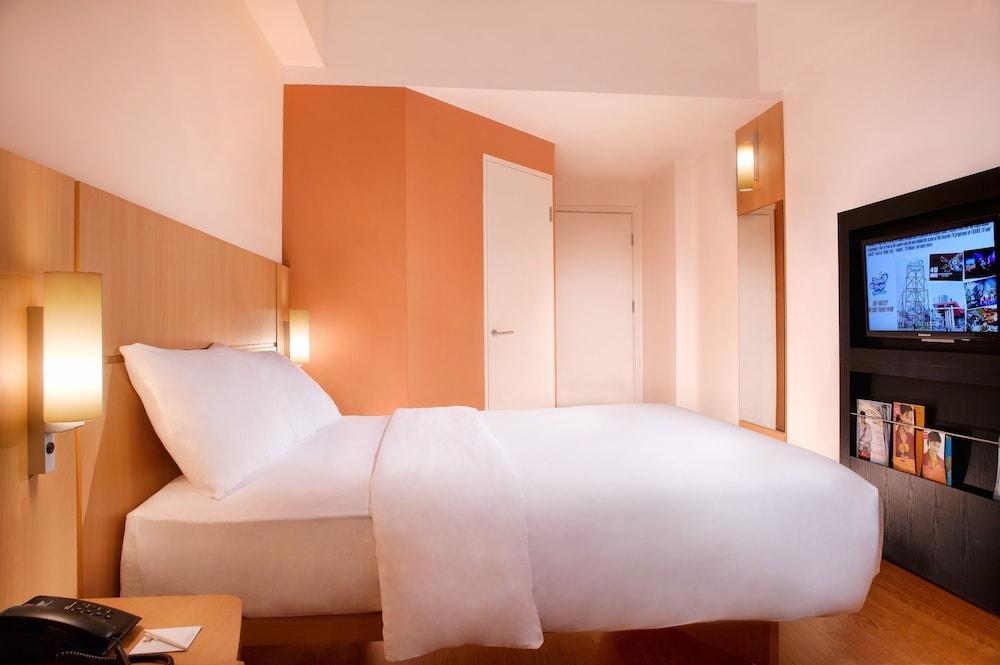 Ibis Trans Hotel Bandung
