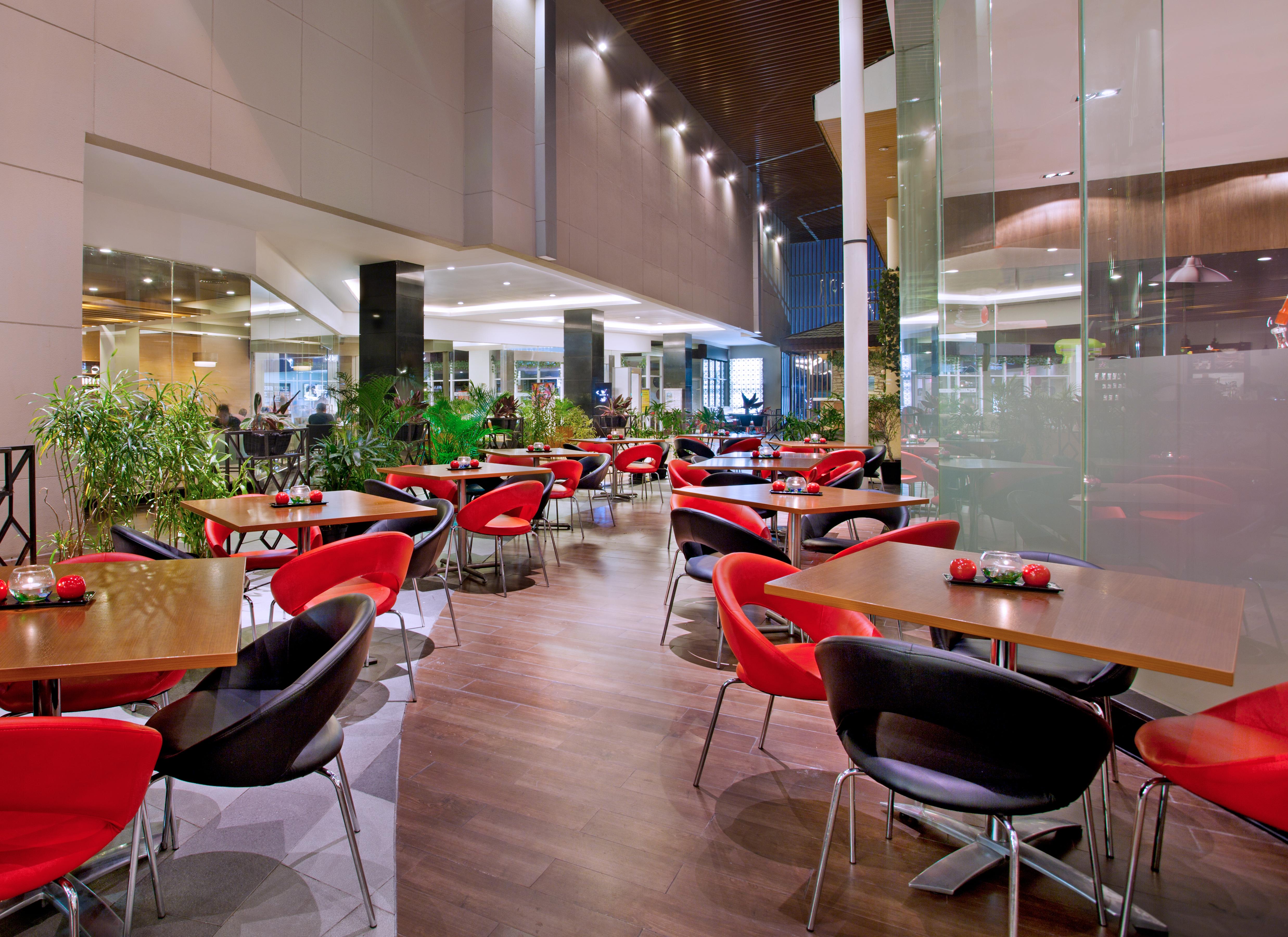 Ibis Trans Hotel 3*