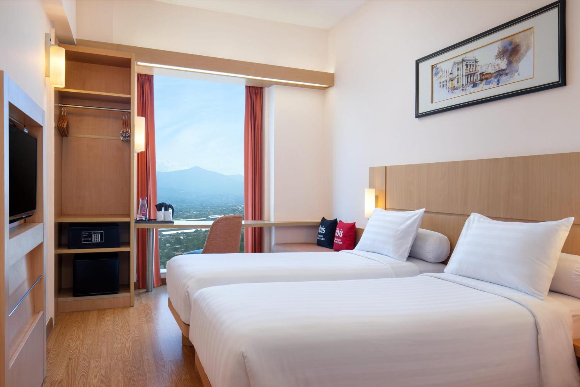 Ibis Trans Hotel
